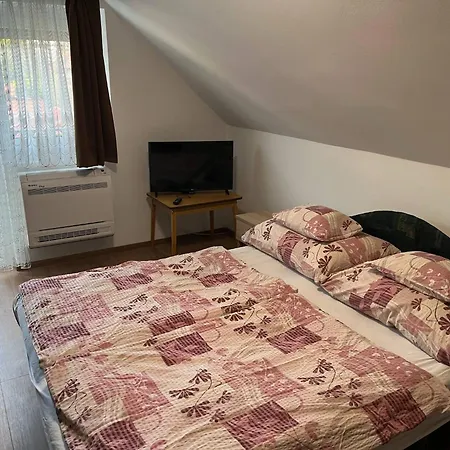 Talaber Vendeghaz Apartment Vonyarcvashegy Exterior photo
